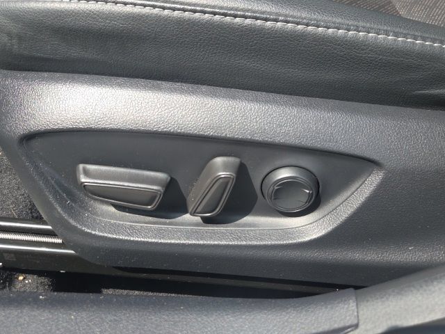 Used 2024 Toyota Camry XSE FWD image 22