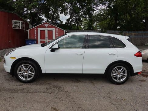 Used 2014 Porsche Cayenne S image 4