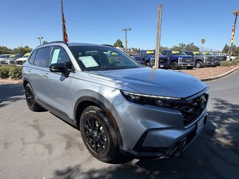 Used 2026 Honda CR-V Sport image 2