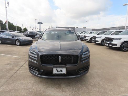 Used 2020 Lincoln Nautilus Reserve w/ Equipment Group 201A FWD image 4