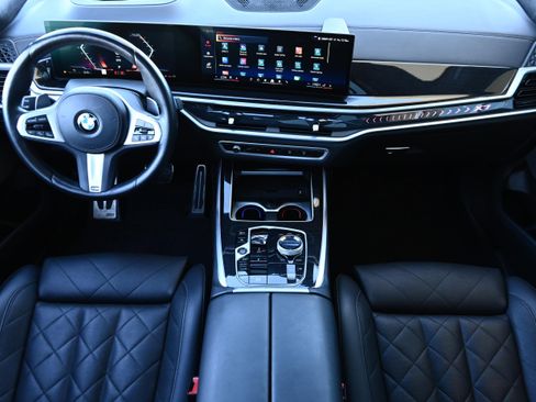 Certified 2024 BMW X7 xDrive40i w/ Executive Package image 13