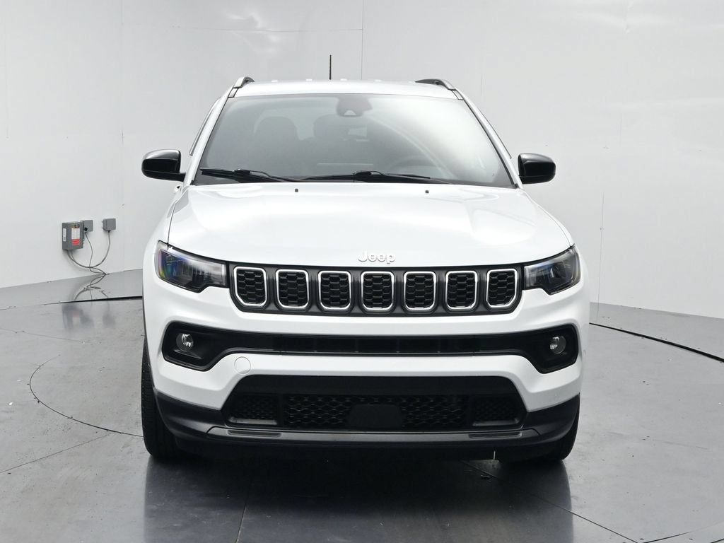 Used 2024 Jeep Compass Latitude AWD/4WD image 20