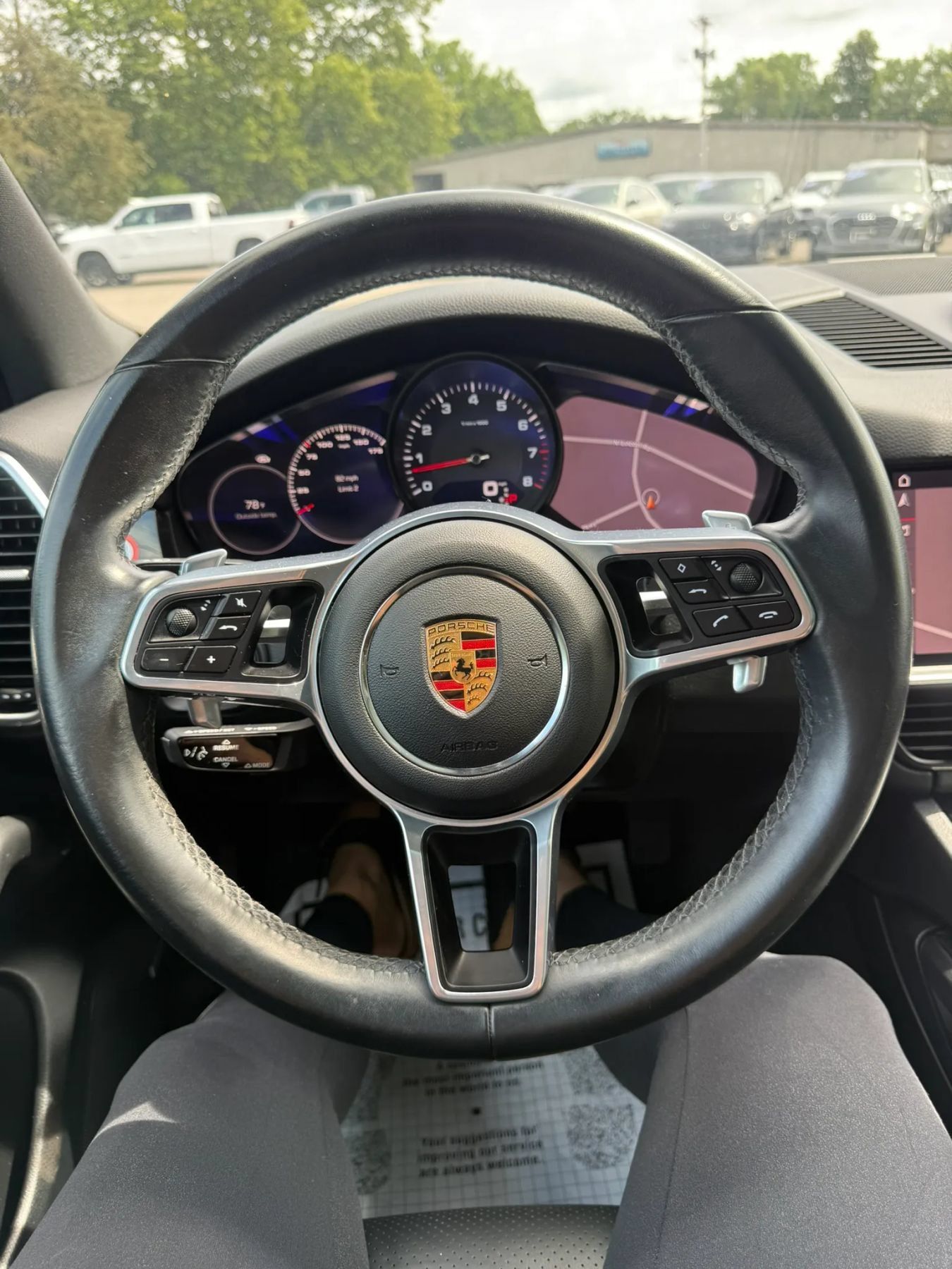 Used 2021 Porsche Cayenne AWD/4WD image 28