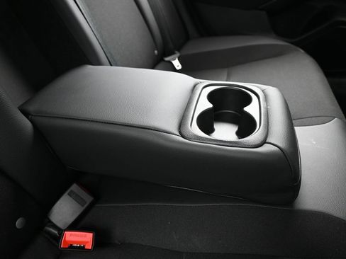 Used 2025 Honda Civic Sport image 40