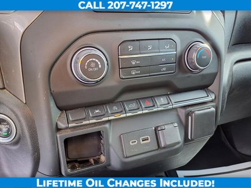 Used 2023 Chevrolet Silverado 1500 Custom image 15