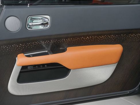 Used 2018 Rolls-Royce Wraith image 30