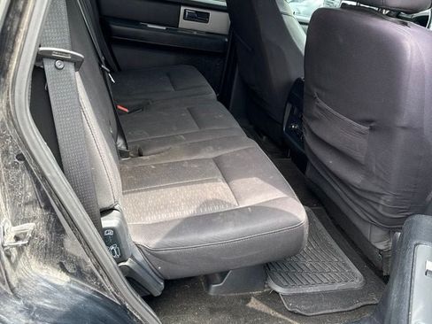 Used 2015 Ford Expedition XLT AWD/4WD image 10