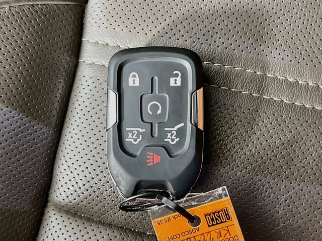 Used 2019 GMC Yukon XL Denali w/ Denali Ultimate Package AWD/4WD image 12