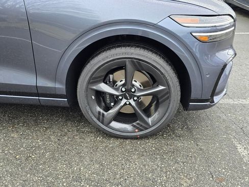 New 2026 Genesis GV70 3.5T Sport Prestige image 9