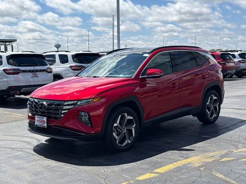 Used 2022 Hyundai Tucson Limited AWD/4WD image 7