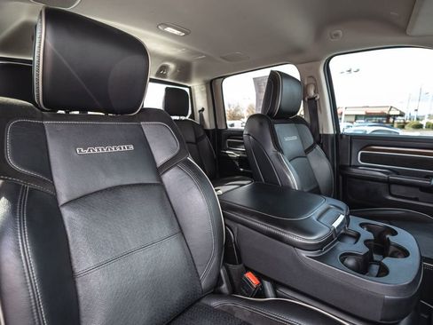 Used 2024 RAM 2500 Laramie image 32