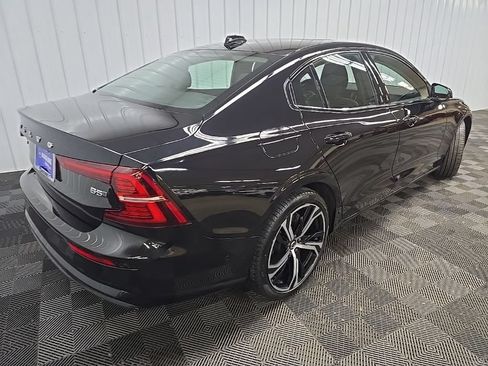 Used 2025 Volvo S60 B5 Plus AWD/4WD image 10