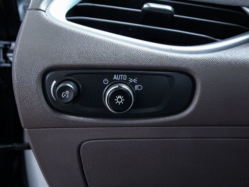 Used 2024 Chevrolet Malibu LT FWD image 16