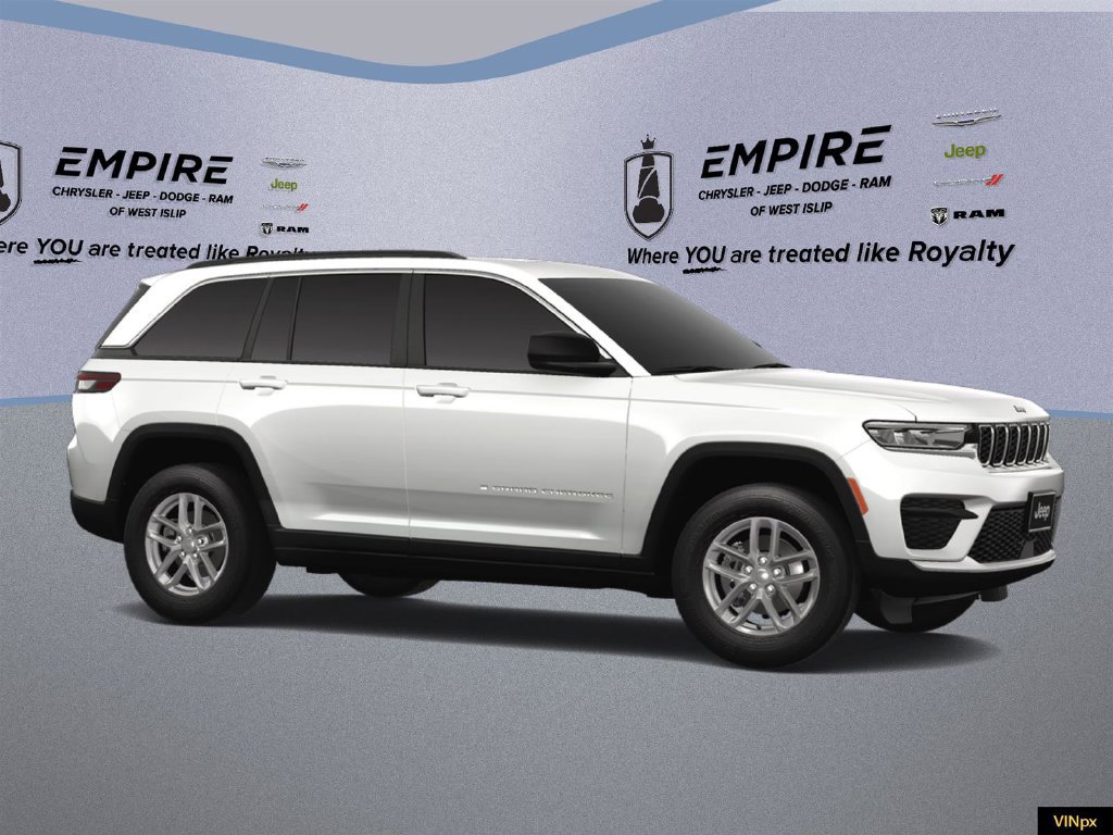 Used 2025 Jeep Grand Cherokee Laredo X w/ Luxury Tech Group I AWD/4WD image 12