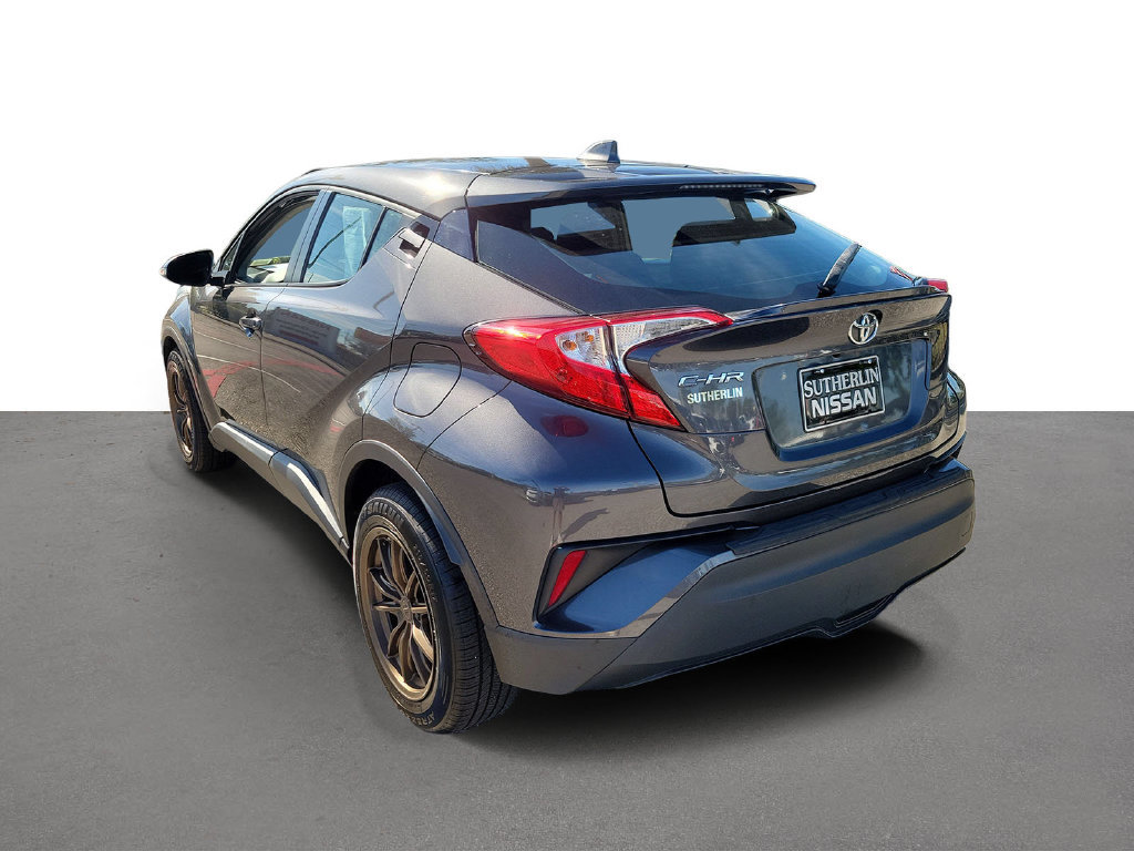 Used 2021 Toyota C-HR LE FWD image 4