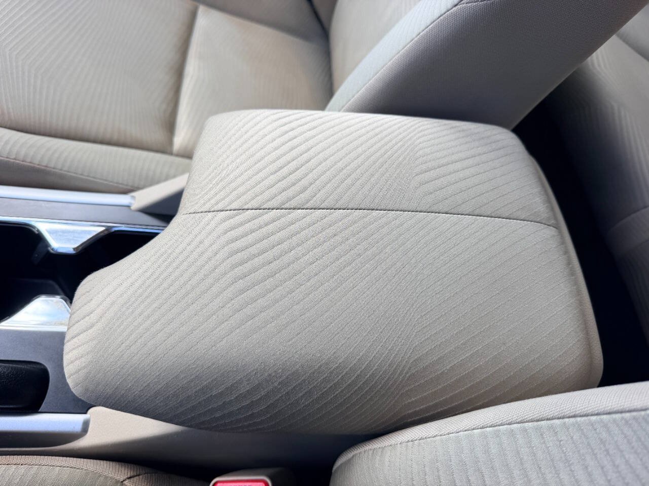 Used 2015 Honda Accord LX image 44