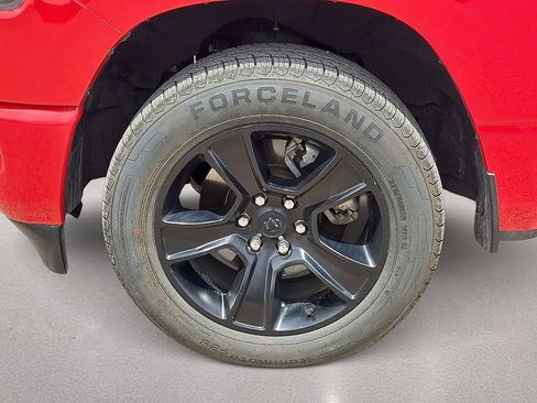 Used 2022 RAM 1500 Big Horn AWD/4WD image 10