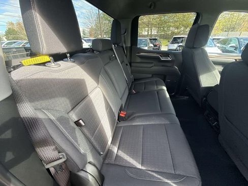 Used 2024 GMC Sierra 1500 Elevation image 25