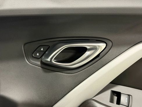 Used 2018 Chevrolet Camaro SS image 45