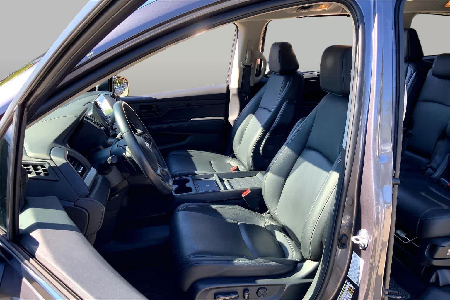 Used 2025 Honda Odyssey EX-L image 8