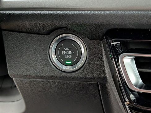 New 2026 Chevrolet Traverse LT image 22