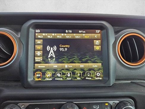 Used 2023 Jeep Gladiator Mojave w/ Trailer Tow Package AWD/4WD image 11