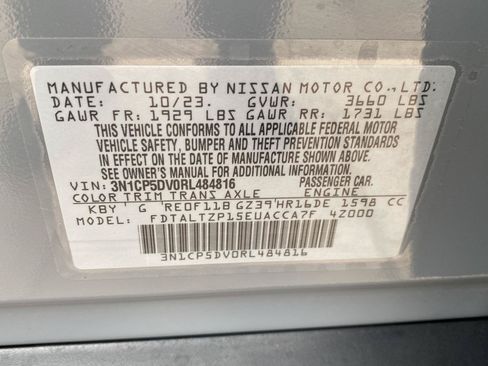 Certified 2024 Nissan Kicks SR w/ SR Premium Package FWD image 16