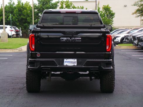 Used 2024 GMC Sierra 1500 AT4 w/ AT4 Preferred Package AWD/4WD image 24