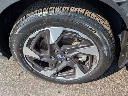 Certified 2025 Subaru Crosstrek 2.5i Limited w/ Crosstrek Mirror Package AWD/4WD image 17