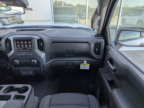 New 2026 GMC Sierra 1500 Pro w/ Graphite Edition image 4