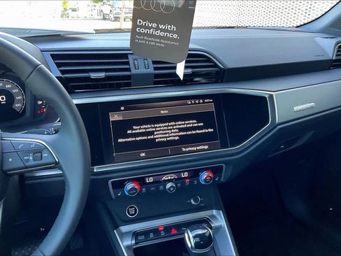 New 2025 Audi Q3 2.0T Premium image 6