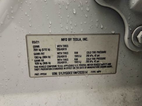 Used 2021 Tesla Model Y Long Range image 24
