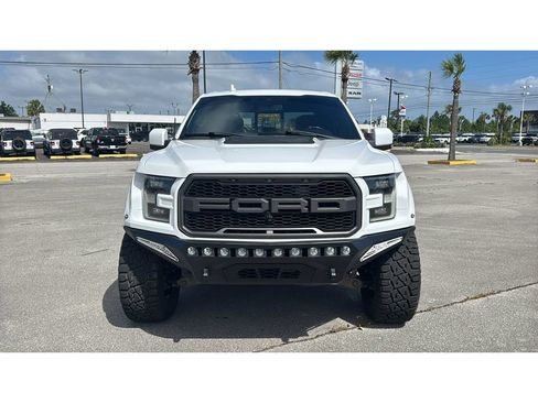 Used 2019 Ford F150 Raptor w/ Equipment Group 802A Luxury AWD/4WD image 8