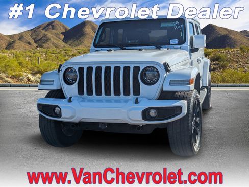 Used 2021 Jeep Wrangler Unlimited Sahara image 1