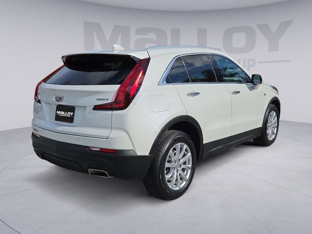 Certified 2023 Cadillac XT4 Luxury w/ Cold Weather Package AWD/4WD image 5