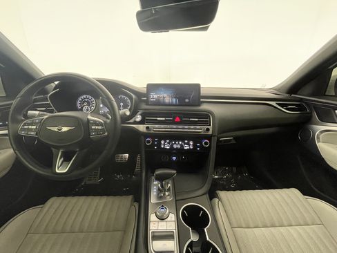 Used 2024 Genesis G70 2.5T w/ Sport Prestige Package image 11