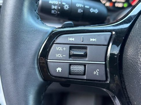 Used 2024 Honda Pilot Touring image 25