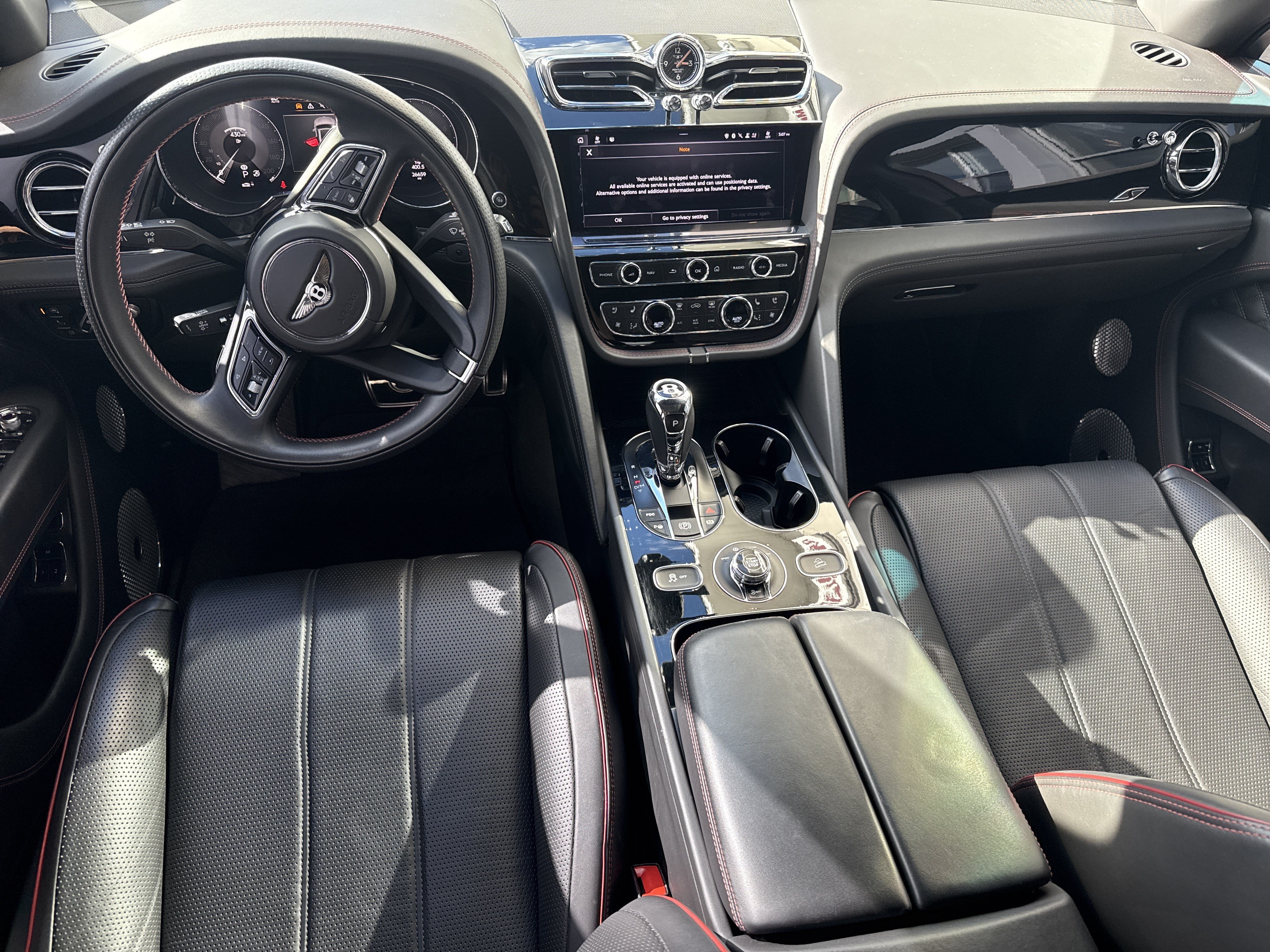 Used 2022 Bentley Bentayga AWD/4WD image 3