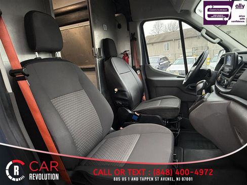 Used 2021 Ford Transit 250 148 High Roof Extended w/ Parcel Delivery Package image 33