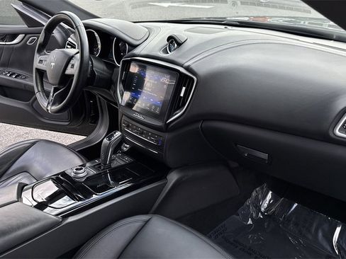Used 2019 Maserati Ghibli image 33
