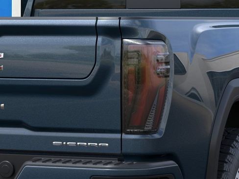New 2026 GMC Sierra 2500 Denali AWD/4WD image 12