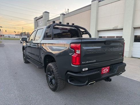 Used 2019 Chevrolet Silverado 1500 LT Trail Boss image 4