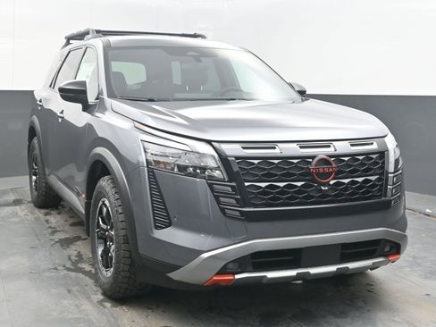 New 2026 Nissan Pathfinder Rock Creek AWD/4WD image 2