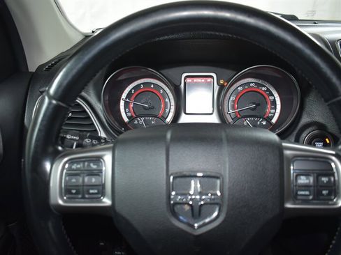 Used 2019 Dodge Journey Crossroad FWD image 10