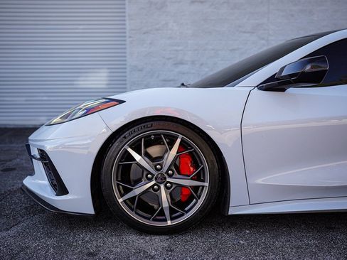 Used 2020 Chevrolet Corvette Stingray w/ 3LT Preferred Equipment Group image 11