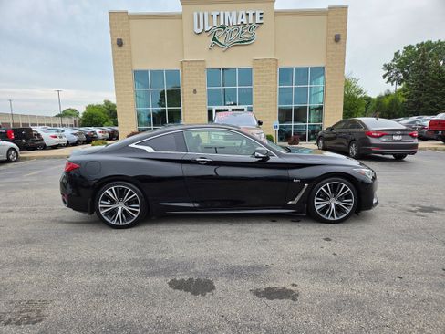 Used 2017 INFINITI Q60 3.0t w/ Premium Plus Package 3.0T RWD image 1