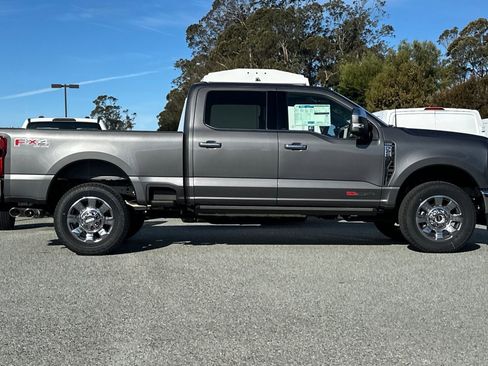 New 2026 Ford F250 Lariat w/ Lariat Ultimate Package image 6