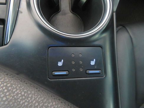 Used 2019 Toyota Camry XSE w/ Driver Assist Package FWD image 46