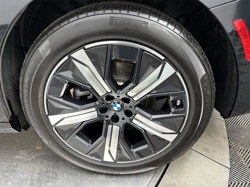 New 2026 BMW iX xDrive45 image 27
