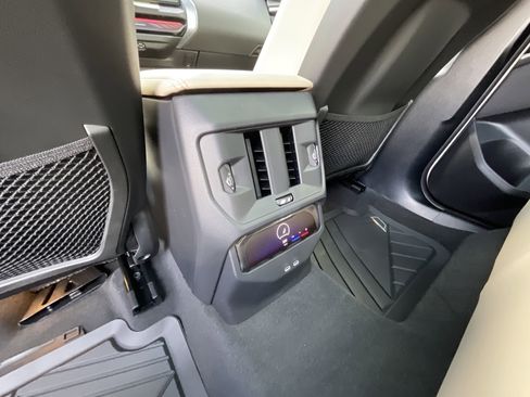 New 2026 BMW X3 xDrive30 w/ Premium Package image 25